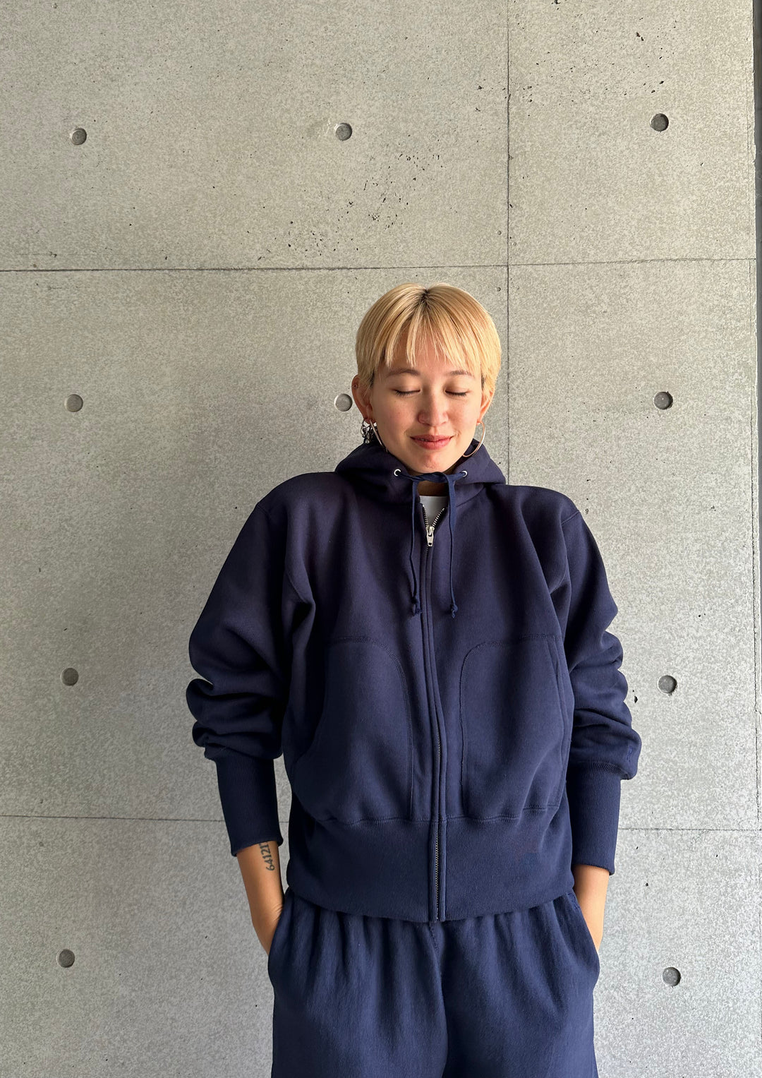 あんぷぅ パックルエンジンパーカー｜ウサギがいる｜CUNE ONLINE STORE
